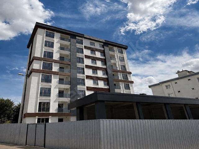 KARTAL HÜRRİYET MAHALLESİN'DE TAPUSU HAZIR 5.KAT 1+1 ARA KAT
