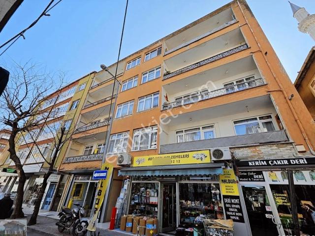 Kartal Orhantepe Bölgesinde Satilik 2+1yatirimlik Daire
