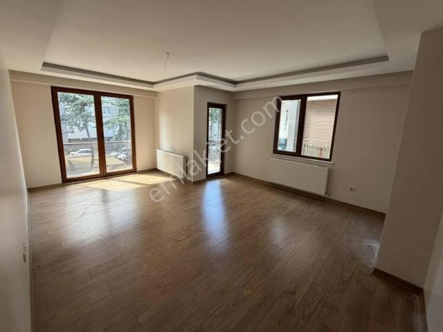 Kartal Soğanlıkta Ebeveyn Banyolu Geniş Kiralık 3+1 Daire