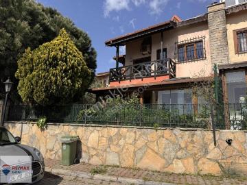 Kartal Tıp Mensupları Sitesi Kiralık 4+1 Villa