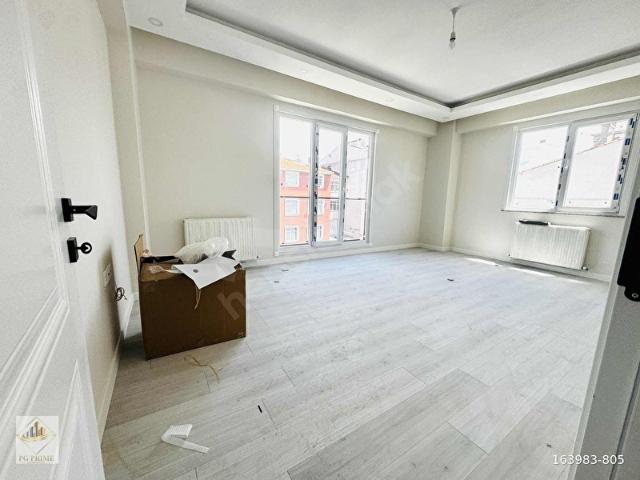 KARTAL TOPSELVİ CADDESİNE CEPHE 2+1 SATILIK LÜKS DAİRE