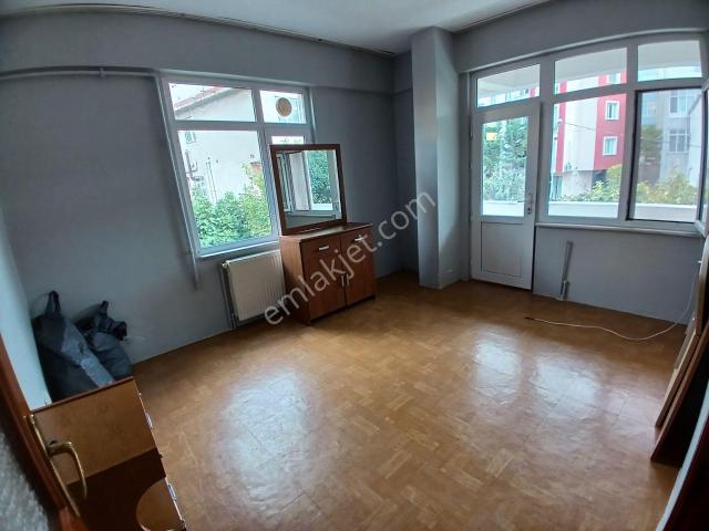 Kartal Topselvide Kiralık Temiz Daire