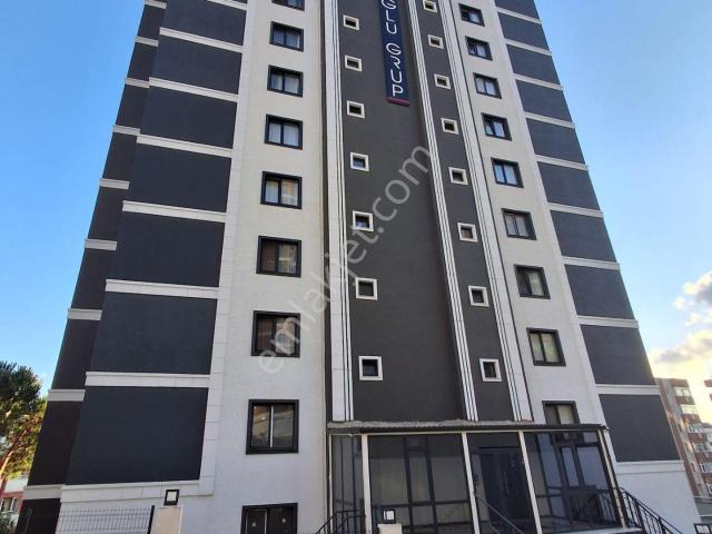 Kartal yakacık Hürriyet Mah. Deniz Manzaralı Satılık 2+1 Daire