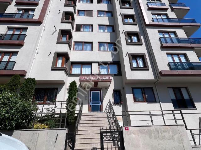 Kartal Yakacık'ta Satılık 3+1 Daire