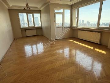 Kartal'da Deniz Adalar Manzaralı 4+2 Dubleks Üçbanyolu Teraslı