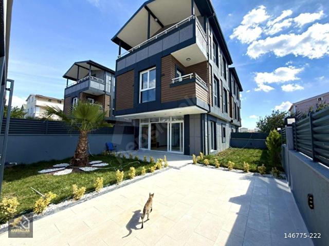 KARTALLAR'DAN KAÇIRILMAYACAK FIRSAT VİLLA! 3 KATLI 4+1 MERKEZİ