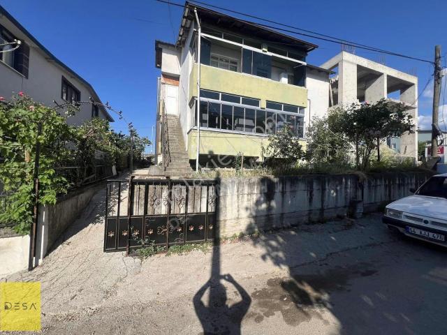 Kartepe Emekevler'de Kiralık 3+1 Amerikan Mutfak Daire