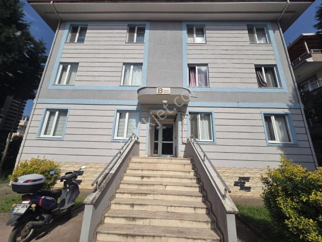 Kartepe Kiralık Eşyalı 1+1 Temiz Daire