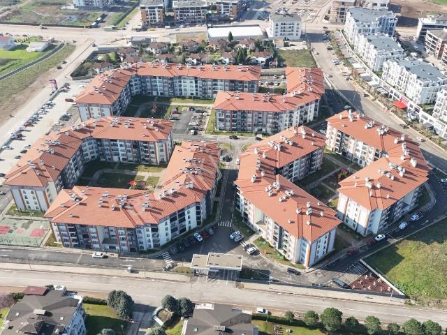 Kartepe Sağlık Kent 3+1 | 2 Banyo | Merkezi Isıtma | Boş