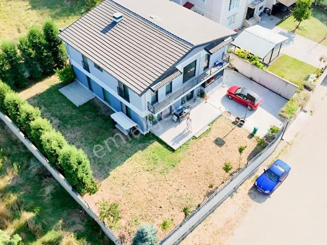 Kartepe Sarımeşe Müstakil Kiralık Villa