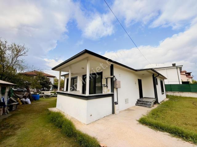 Kartepe Sarımeşede 507 M² Arsa İçerisinde Sıfır Müstakil Ev