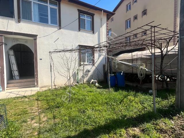 Kartepe Sarımeşe'de Müstakil Yaşam Konforu Sunan Satılık Daire