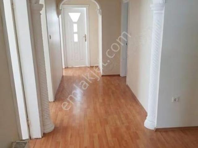 Kartepenin Gözde Semti Ertuğrul Gazi Mah.de Kiralık Geniş Daire
