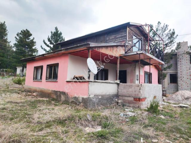 Kar Emlaktan Akçatekir Alparslan Da 400 M2 Arsası Mevcut 3+1 Satılık Müstakil Ev