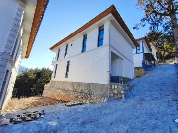 Kar Emlaktan Akçatekir Şıhlıda Satılık Ultra Lüks Dubleks Villa