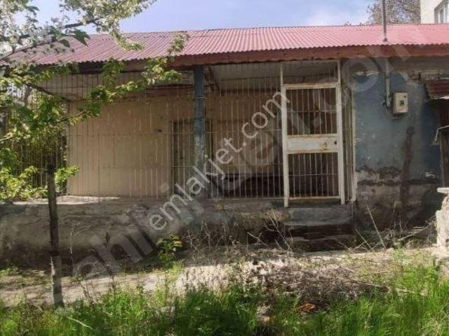 Kar Emlak'tan Küçük Tekir'de 488 M² Arsa İçinde 2+1 Müstakil Ev