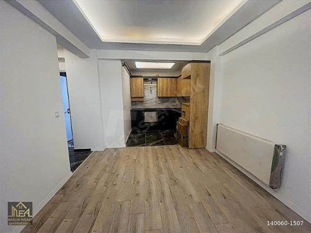 KARŞIYAKA ALAYBEY DE SIFIR BİNADA,ASANSÖRLÜ,OTOPARKLI, DAİRE