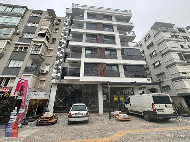 KARŞIYAKA GİRNE CADDESİNDE SIFIR BİNADA DUBLEKS 3+1 DAİRE