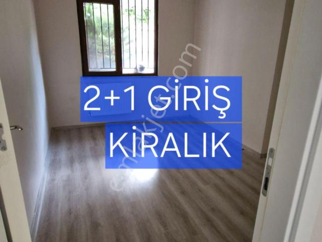 Karşiyaka Da Kiralık 2+0 Düz Giriş