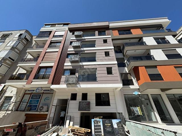 KARŞIYAKA NERGİZ MAHALLESİ'NDE SIFIR ARA KAT 2+1 SATILIK DAİRE