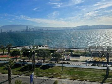 KARŞIYAKA SAHİLDE 4+1 130 m SATILIK YALI DAİRESİ