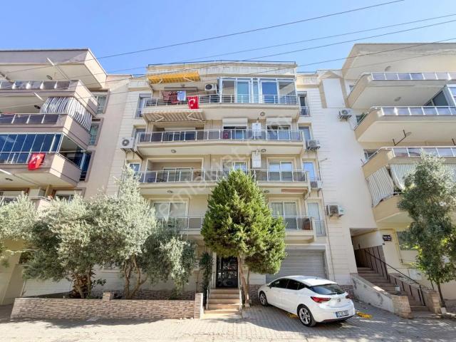 Karşıyaka Yalı Mahallesi Demirköprü De Kiralık 2+1 Bakımlı Daire