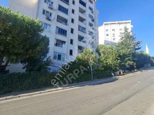 Karşıyaka Zübeyde Hanım Toki Konutları Yola Cepheli 2+1 100 M2