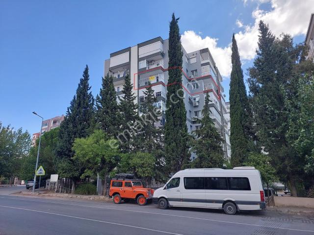 Karşıyaka Zübeyde Hnm Mah Ara Kat 3+1 D.gazlı Kiralık Daire