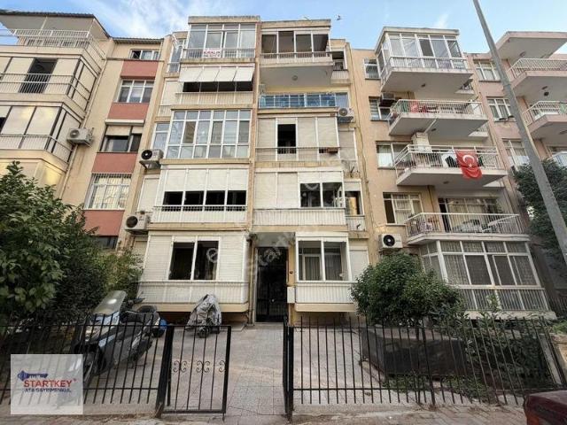 Karşıyaka Aksoy Mahallesi 3+1 Kiralık Daire