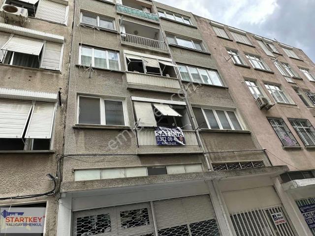 Karşıyaka Alaybey'de Kiralık 2+1 Daire