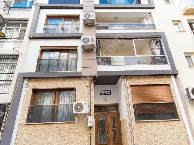 Karşıyaka Alaybeyde Yeni Binada Satılık 1+0 Stüdyo Daire