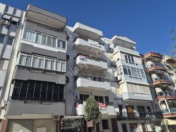 Karşıyaka Atakent Migros Yanı 2+1 Satılık Daire
