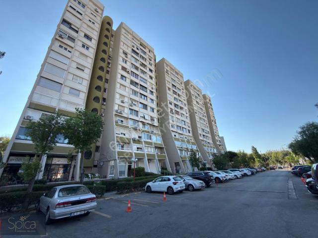 Karşıyaka Atakent Bergama Blokları Kiralık 1+1 Daire