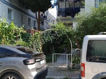 Karşıyaka Bahçeli Evler Kiralık Bakımlı Ara Kat 3+1 D.gazlı