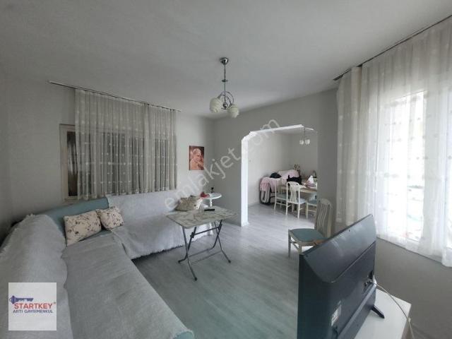 Karşıyaka Bahariye Mahallesi İzban Yakını Kiralık 2+1 Daire