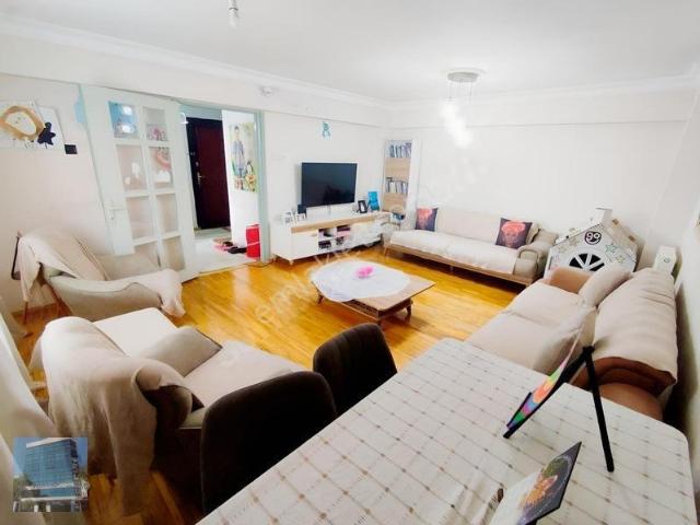 Karşıyaka Bahariye Mahallesi'nde İzban Yakını Kiralık 3+1 Daire