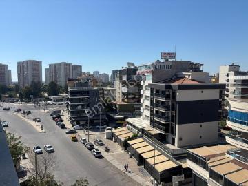 Karşıyaka Biva Queen'de 2+1 Kiralık Daire