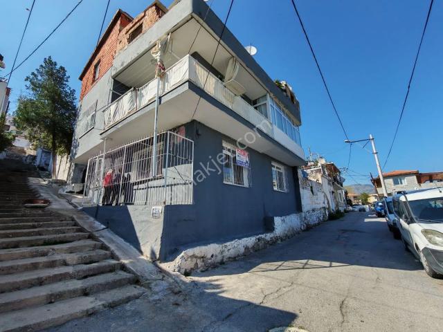 Karşıyaka Cumhuriyet Mah. 1+1 Kiralık Daire