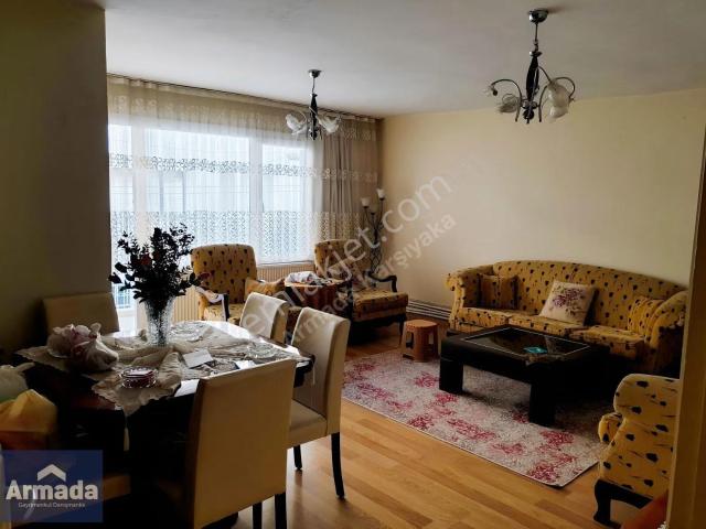 Karşıyaka Cumhuriyet Mah. Anadolu Cad. Yakını Satılık 3+1 Daire