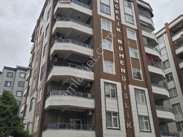 Karşıyaka Da Kiralık Lüx 185 M2 3+1 Daire