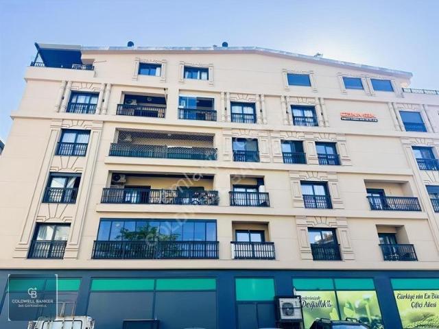 Karşıyaka Demirköprü Mah. Otoparklı Geniş 3+1