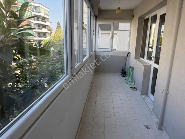 Karşıyaka Demirköprü Diş Hastanesi Yakını Kiralık 3+1 Daire