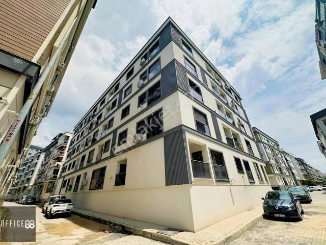 Karşıyaka Demirköprüde Satılık 2+1 Sıfır Daire