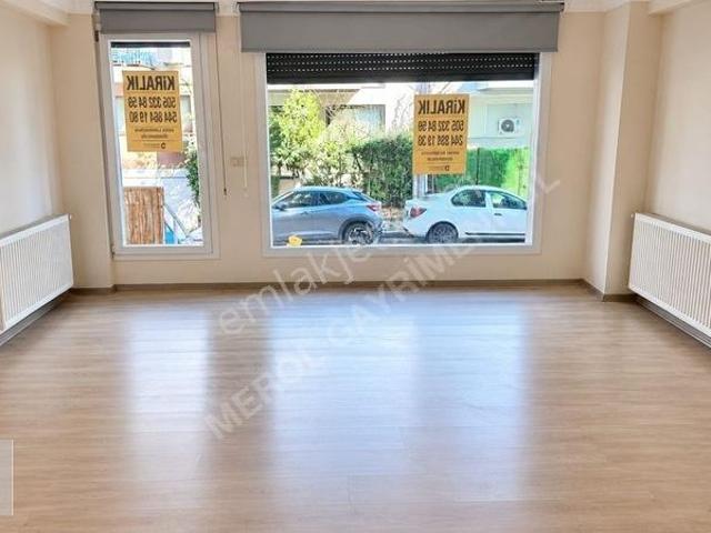 Karşıyaka Dedebaşı'nda 3+1, 115m² Bakımlı Kiralık Daire