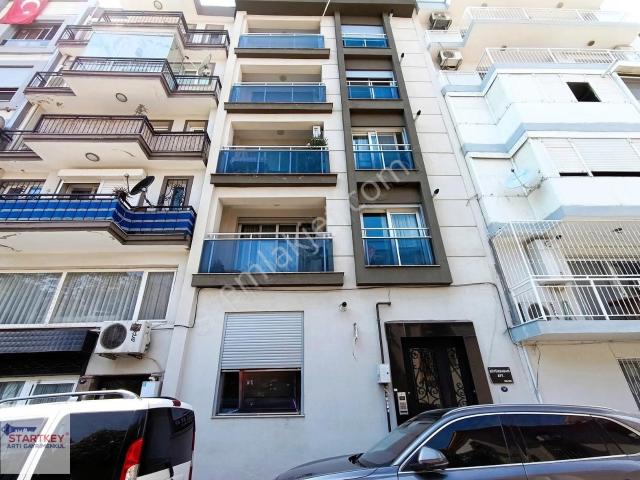 Karşıyaka Donanmacıda Aksoy Yakını Bahçeli 1+1 Kiralık Daire