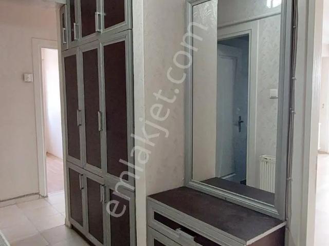 Karşıyaka Elit Sitesi Kiralık 3+1 Daire Kanıt Emlaktan