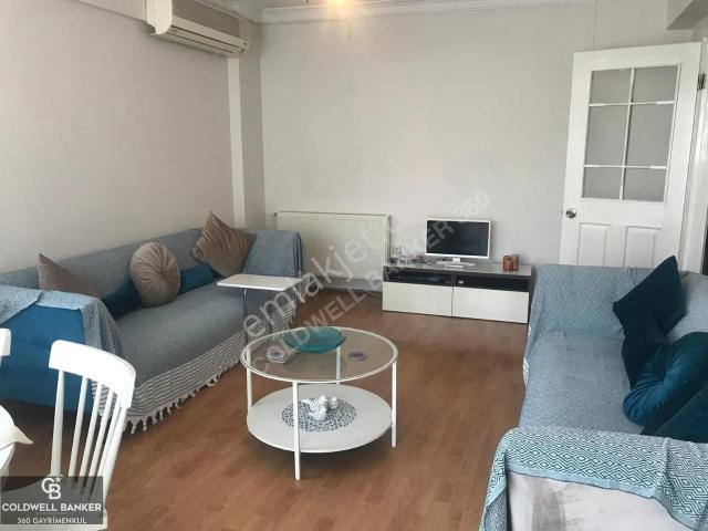 Karşıyaka Emniyet Müdürlüğü Yakını Satılık 3+1 Daire