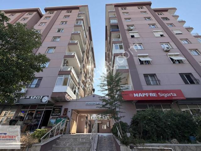 Karşıyaka Şemikler Ordu Bulvarında 3+1 Satılık Daire