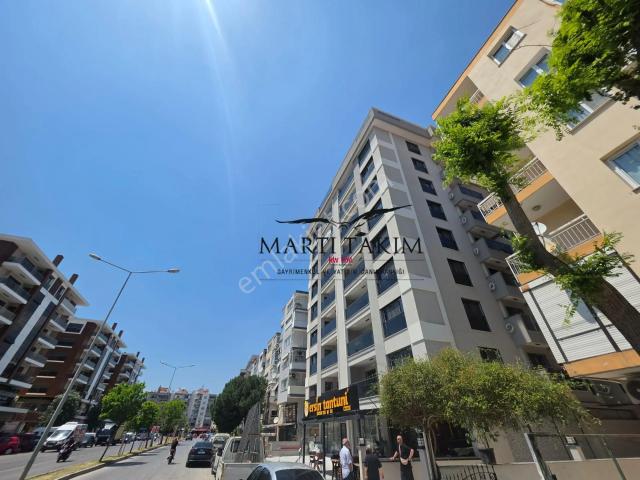 Karşıyaka Girne'de Martı Takım'dan Sıfır 2+1 Kiralık