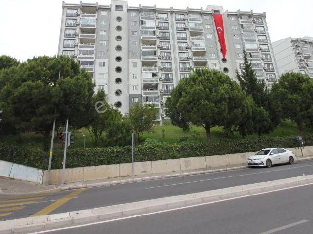Karşıyaka M. Kemal Mah Oyak Yamaç Evleri 3+1 Deniz Manzaralı Kiralık Daire